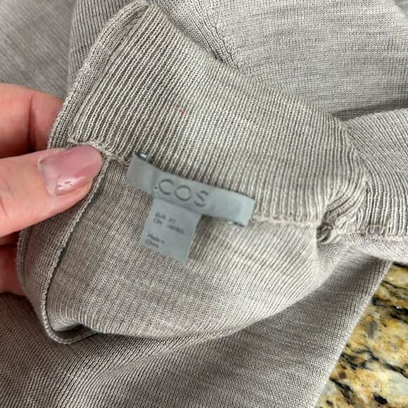 COS Beige Wool Zip Up Long Sleeve Tunic Sweater Size XS - Picture 5 of 9